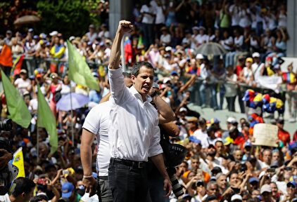 Juan Guaidó, en la marcha de este sábado. |  EFE