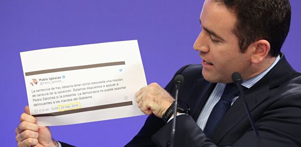 El número dos del PP, Teodoro García Egea, durante su comparecencia |  EFE