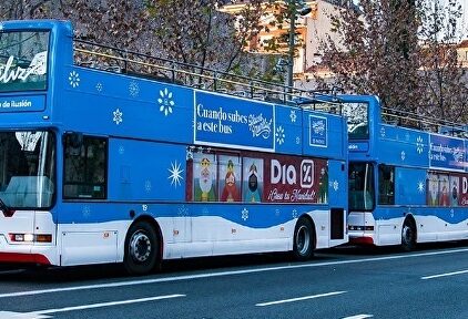 Autobuses "Naviluz" del ayuntamiento de Madrid. |  Europa Press