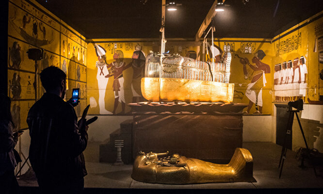 Reconstruyen en Madrid la tumba y los tesoros del faraón Tutankhamón