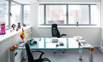 Entramos en el nuevo despacho del líder de Vox