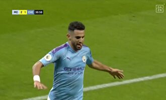 El golazo de Mahrez que le da al City el triunfo ante el Chelsea
