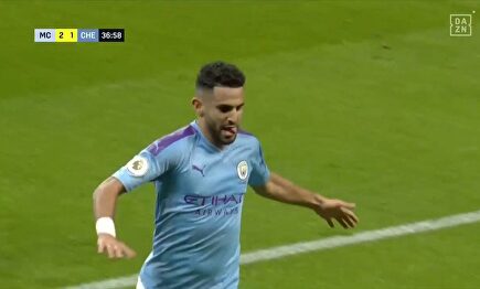 El golazo de Mahrez que le da al City el triunfo ante el Chelsea