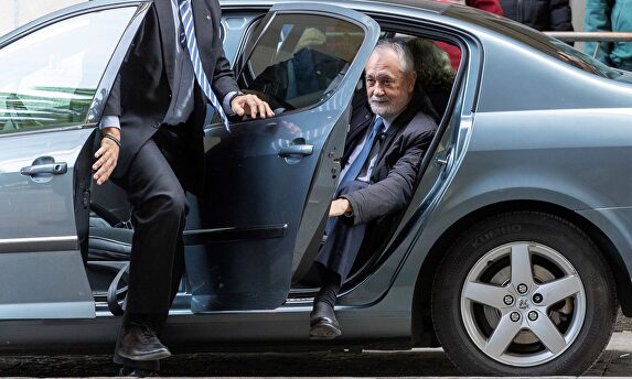 José Antonio Griñán a su llegada a la Audiencia de Sevilla |  EFE