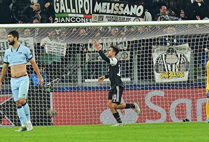 Dybala celebra su golazo al Atlético de Madrid. |  EFE