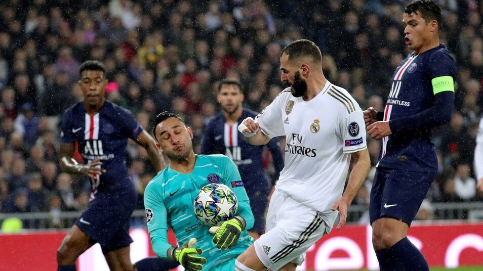 Recital de los blancos, que tiraron todo el trabajo en tres minutos con los goles de Mbappé y Sarabia. Keylor evitó una goleada. Doblete de Benzema.