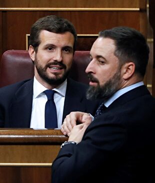 Casado y Abascal en el Congreso. |  EFE