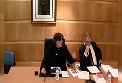 La alcaldesa del PSOE en Porriño, al portavoz del PP: "¡Tú, cabrón!"