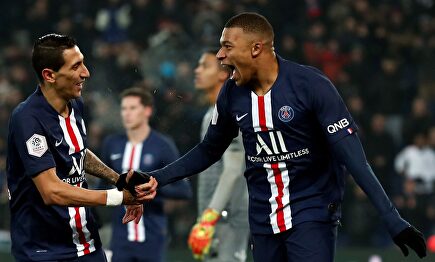 El espectacular golazo de tacón de Mbappé 