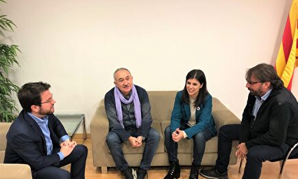 Tertulia de Federico: UGT y CCOO negocian en la cárcel con Junqueras el futuro de España	