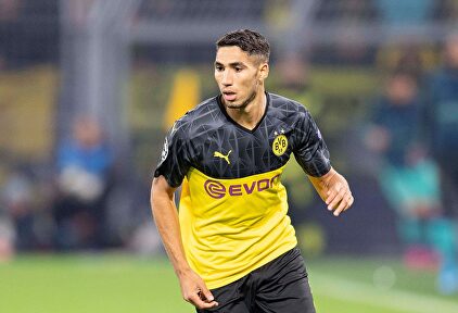 Achraf Hakimi, en un partido con el Borussia Dortmund. | Cordon Press