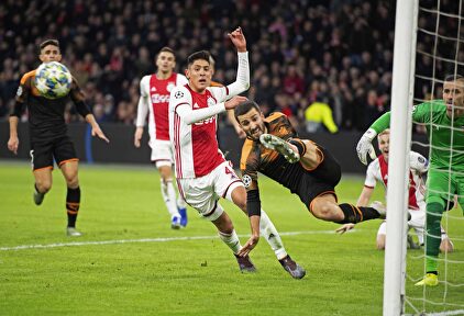 Gayá salvó un gol cantado |  EFE