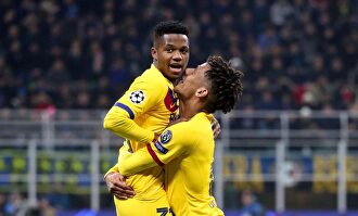 Ansu Fati hace historia en la Champions con un golazo de bandera que tumba al Inter