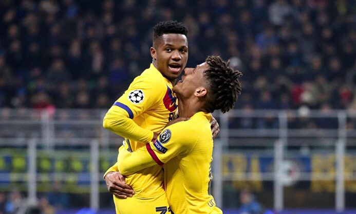 Ansu Fati hace historia en la Champions con un golazo de bandera que tumba al Inter