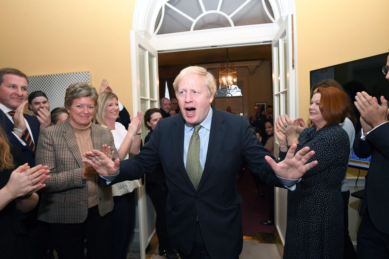 Boris Johnson celebra su victoria. |  EFE