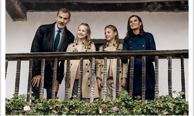 La felicitación de la Familia Real de este año |  Casa Real