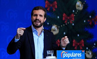 El presidente del PP, Pablo Casado, interviene durante la comida de Navidad del PP de Madrid. |  EFE