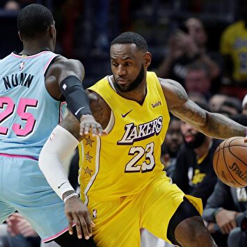 Lebron James responde a Trump: "La comunidad del baloncesto no estará triste por perder su audiencia"