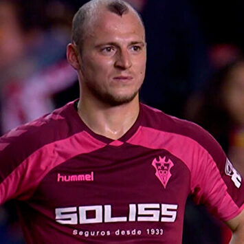 Zozulya vivió un infierno en su vuelta a Vallecas |  EFE