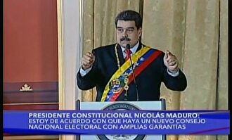 Maduro imagina ahora una "conjura sangrienta" 