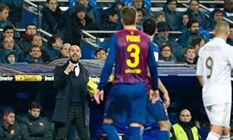 Pep Guardiola, durante el Real Madrid-Barcelona de Champions en la temporada 2010/11. |  Cordon Press/Archivo