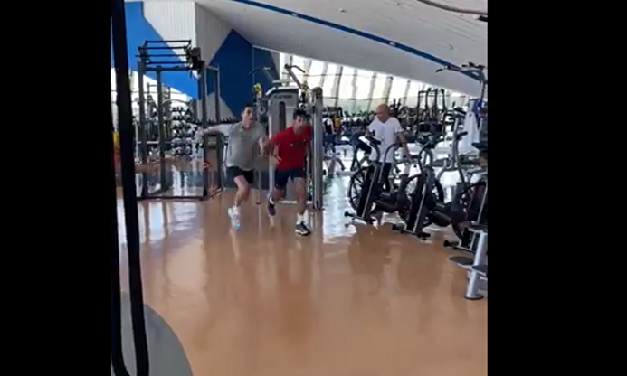 El duelo de saltos entre Cristiano Ronaldo y Djokovic que enloquece a las redes