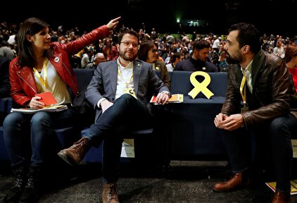 Los dirigentes de ERC, Pere Aragonès, Marta Vilalta y Roger Torrent |  EFE