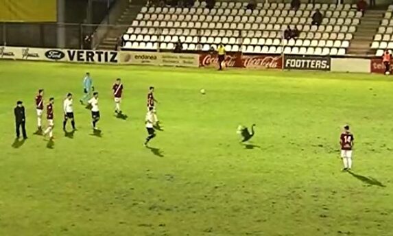 Surrealista imagen la que se vio en el S Gal |  Captura