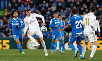 El Madrid supo sufrir ante un intenso Getafe |  EFE
