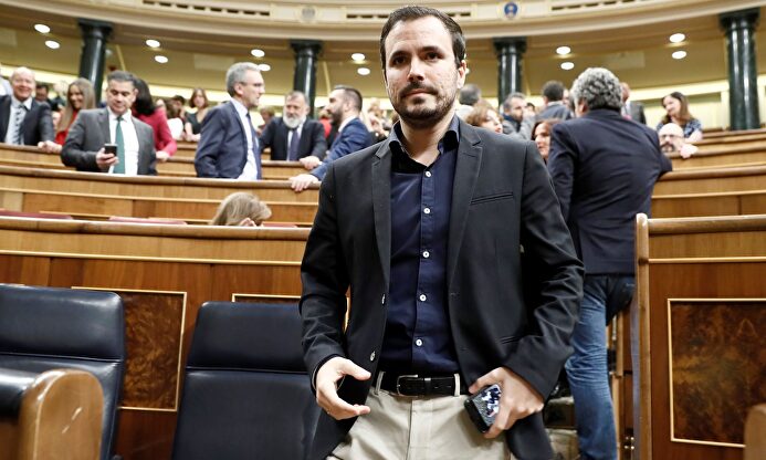 El líder de Izquierda Unida, Alberto Garzón, en el Congreso de los Diputado |  EFE