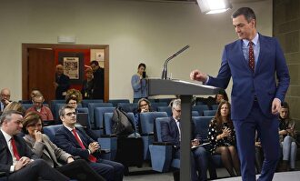Sánchez inicia la ruptura institucional	