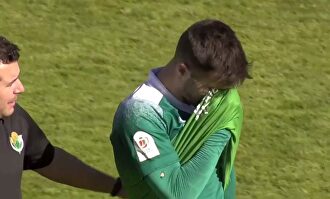 El cruel gol en propia puerta del Cacereño ante el Eibar que dará la vuelta al mundo