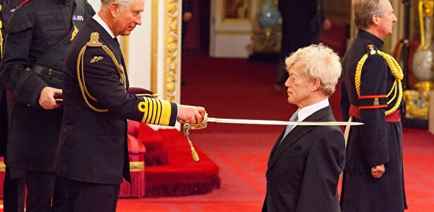 Sir Roger Scruton nombrado caballero del Imperio Británico en 2016 |  Cordon Press