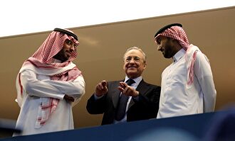 Así celebró Florentino Pérez el penalti de Ramos que dio la Supercopa al Madrid