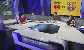 Momento del programa de Esport Club en el que usan las cerezas en lugar del logo de la UD Ibiza.