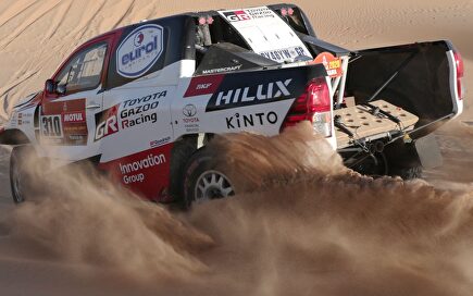 Fernando Alonso y Marc Coma salen ilesos de un espectacular accidente en el Dakar