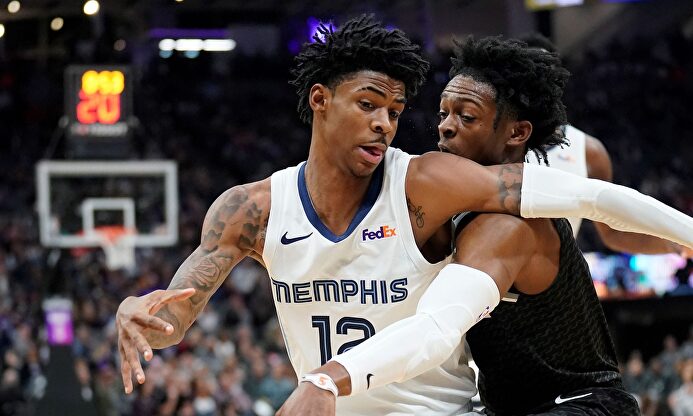 Ja Morant (i) es el mejor novato de la temporada en la NBA. |  EFE