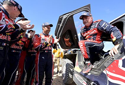 Nadie ha ganado el Dakar como lo ha hecho Carlos Sainz