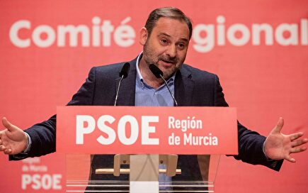 Las mentiras del Gobierno de Sánchez en el escándolo Ábalos - Delcy