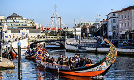 Aveiro, la irresistible ciudad de los canales en el norte de Portugal