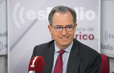 Federico Jiménez Losantos entrevista a Enrique Ossorio	