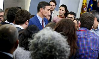 Pedro Sánchez en Moncloa el pasado 12 de enero. |  EFE