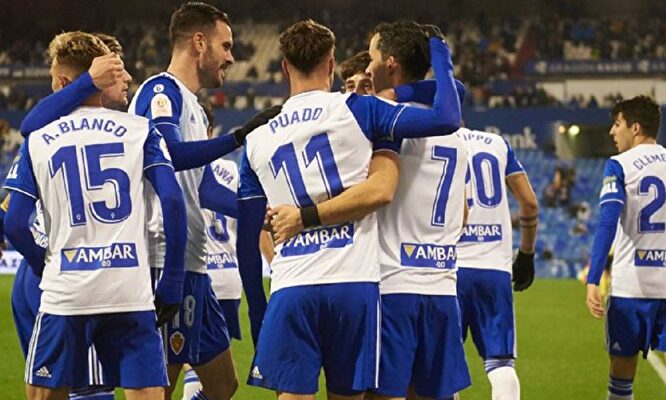 El Real Zaragoza tumbó a un gris Mallorca |  EFE