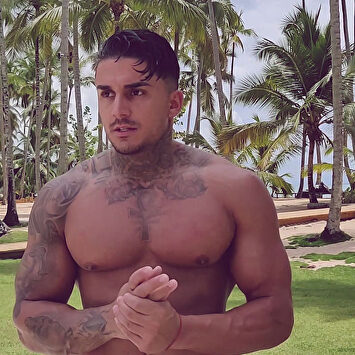 Julián de La isla de las tentaciones |  Telecinco