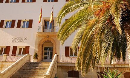 Fachada del Instituto Mallorquín de Asuntos Sociales (IMAS) |  imasmallorca.net