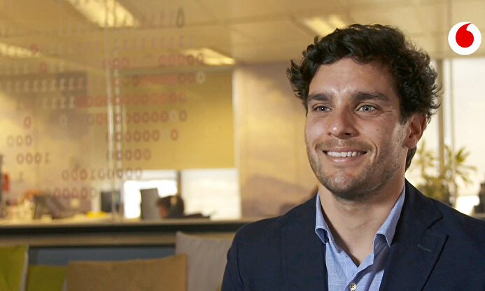 Por qué nos resulta cada vez más cómodo comprar con el móvil