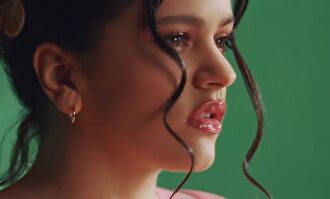 Rosalía regresa al flamenco en su nuevo adelanto sorpresa 