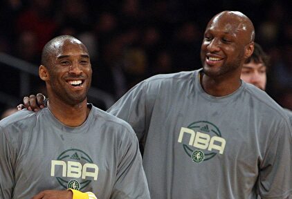 Kobe Bryant, junto a Lamar Odom. |  Cordon Press