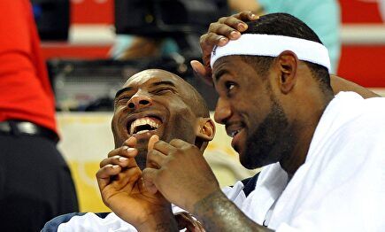 LeBron James y Kobe Bryant. |  Cordon Press