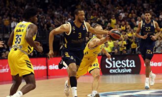 Anthony Randolph, en acción ante el Alba Berlín. |  EFE